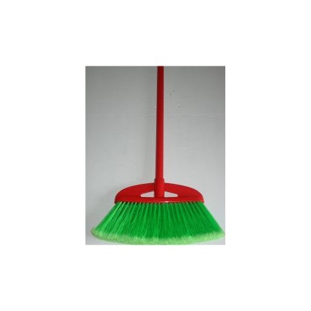 SCOPA CON MANICO ALTE INTERNI/ESTERNI