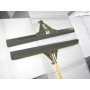 SPINGIACQUA GOMMA CM.55 CON MANICO